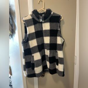 Maurices Black and Gray Fuzzy Sweater